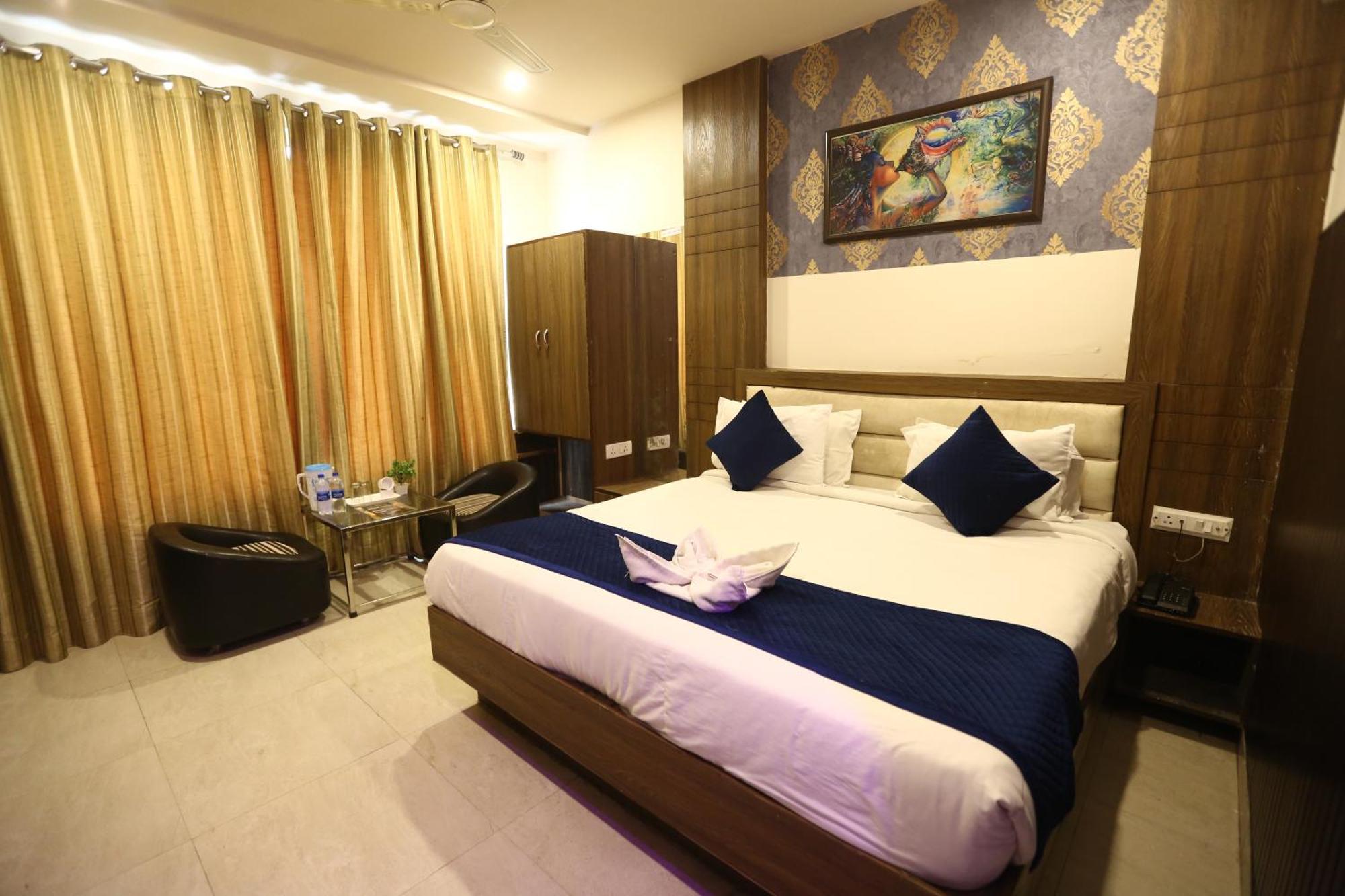 24 Hotel & Resort Agra  Exterior photo
